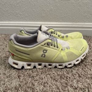 On shoes size 8
